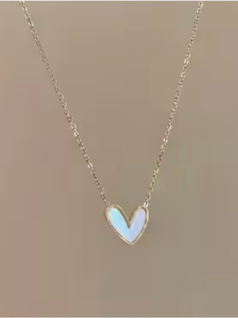 Delicate Gold Heart Necklace - Women Jewelry